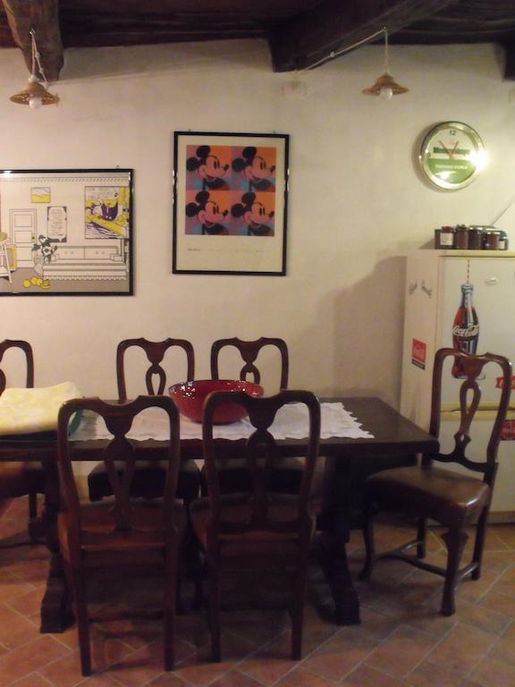 La Casa Del Ghetto Apartment Pitigliano Bilik gambar