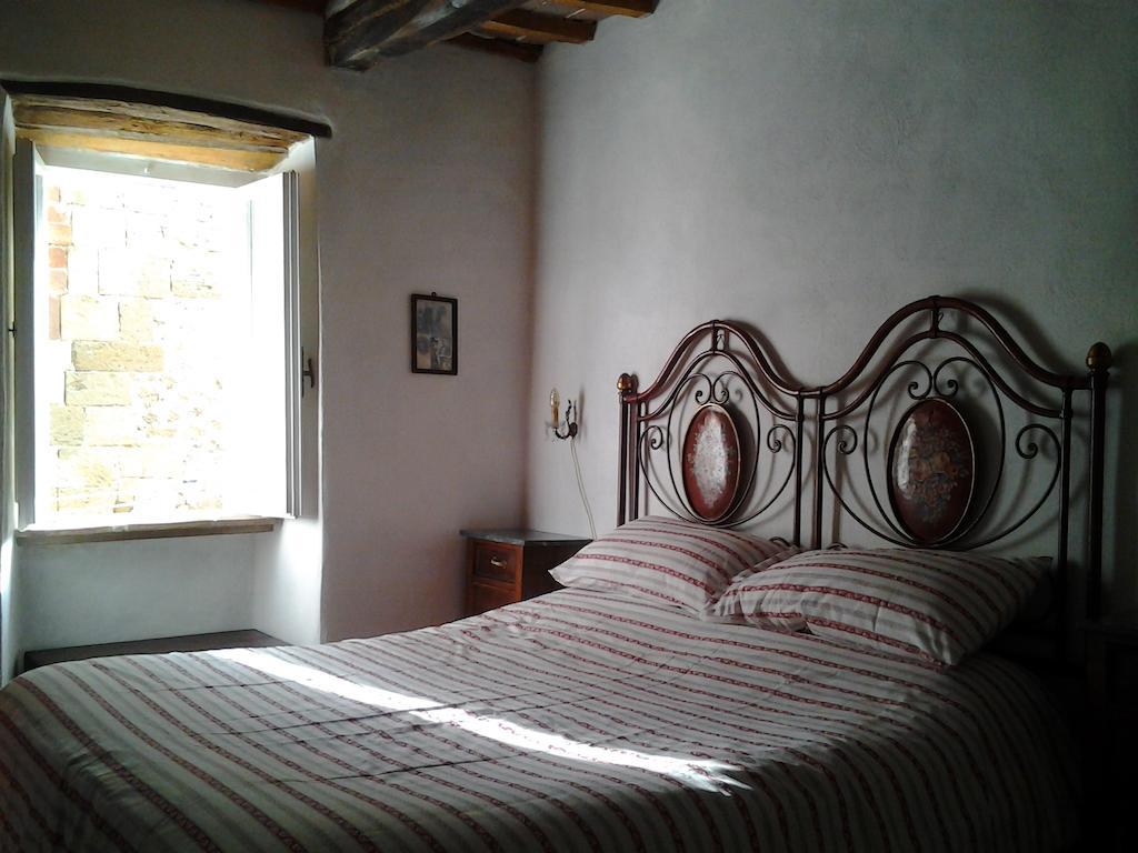 La Casa Del Ghetto Apartment Pitigliano Bilik gambar